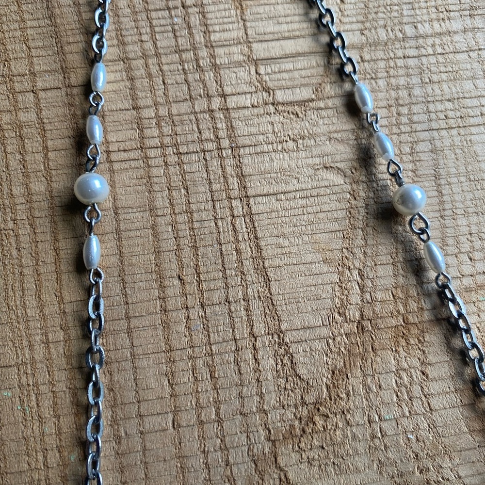 Elegant Blue Butterfly Lace Necklace - Picture 4 of 7
